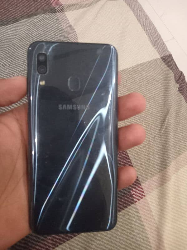 samsung galaxy A 30 condition 10 by 10 1