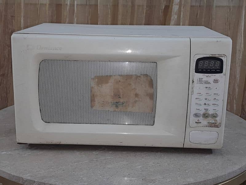 Selling Microwave 0