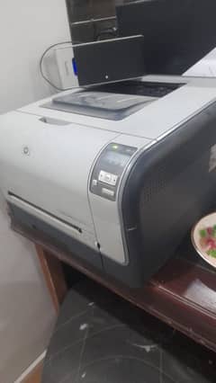 colour printer HP CP1515n