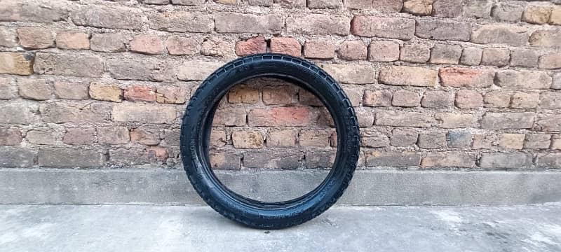 Panther Honda 125 rear tyre 1