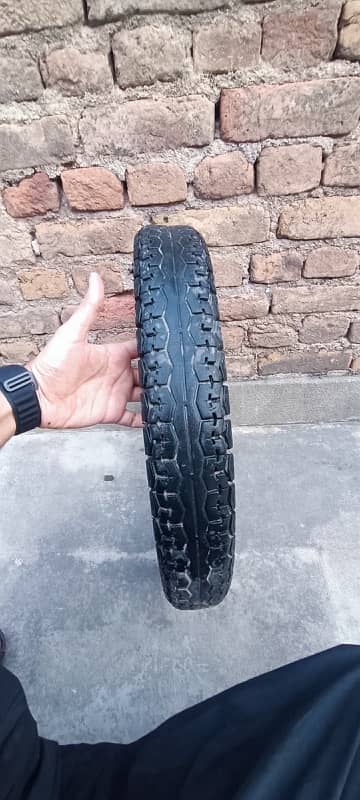 Panther Honda 125 rear tyre 2