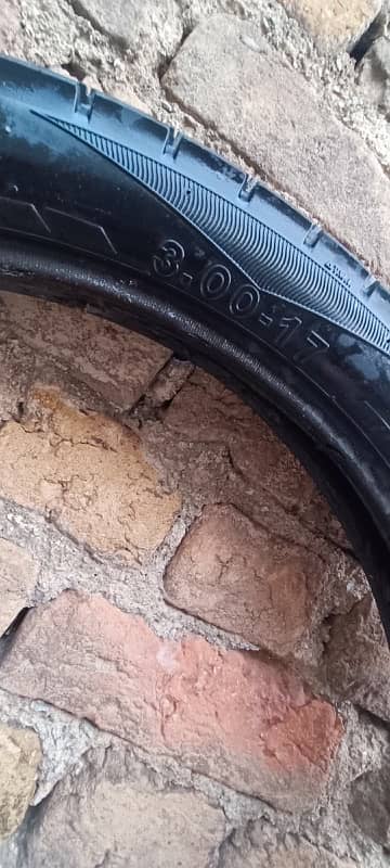 Panther Honda 125 rear tyre 3