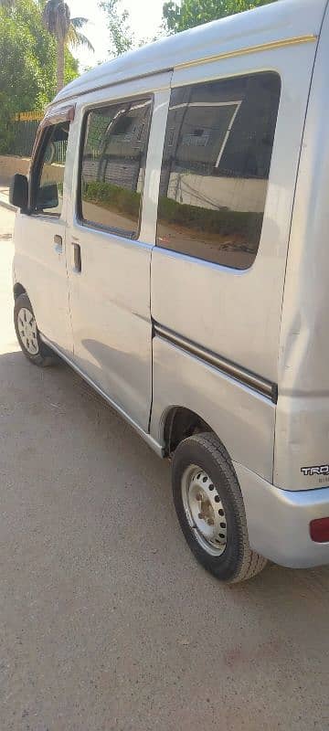 Daihatsu Hijet 2011 2