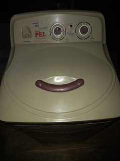 Plastic body washing machine