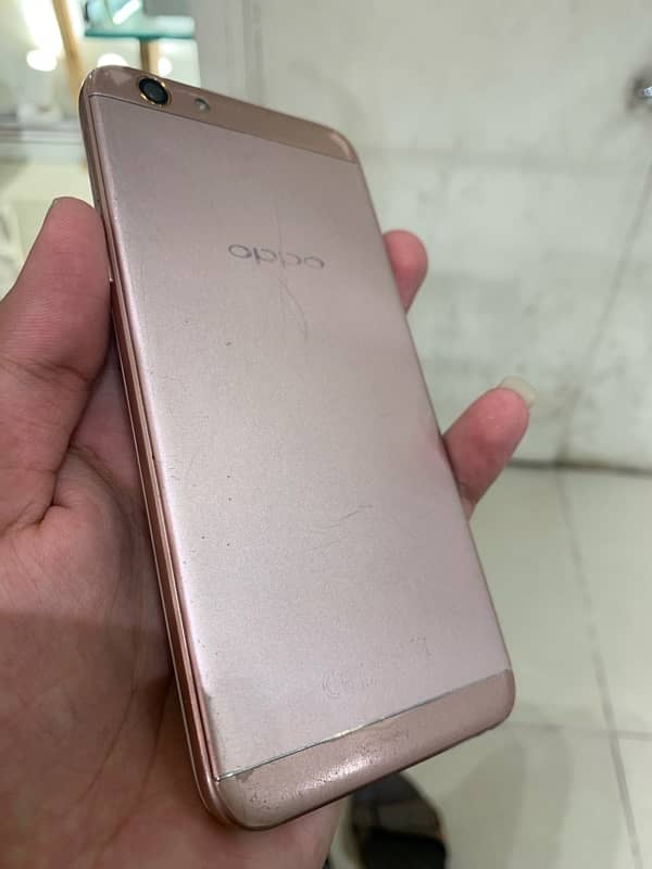 oppo F1s 4