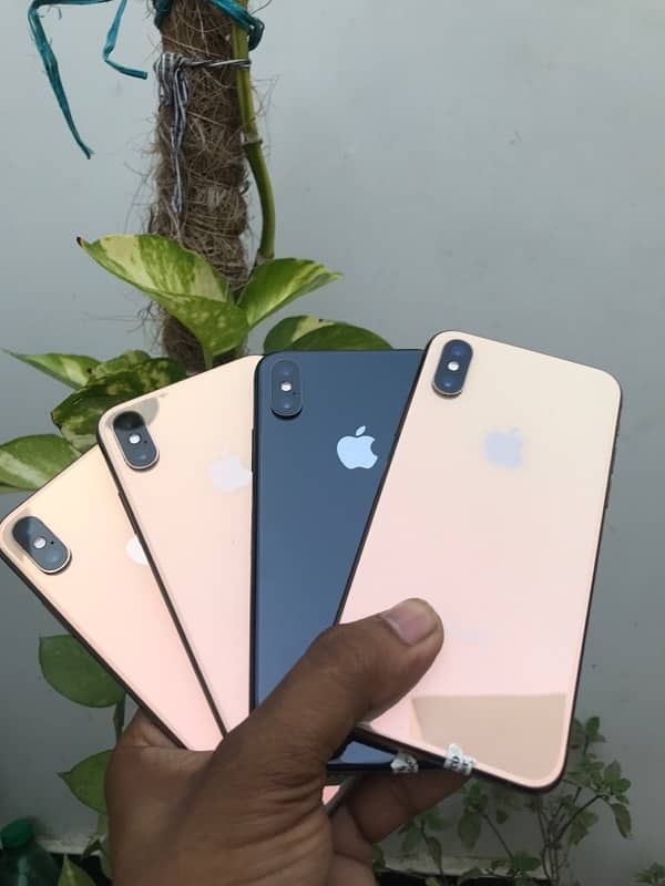 iPhone XS 64gb contact 0/3/1/5/0/2/8/6/5/5/2 0