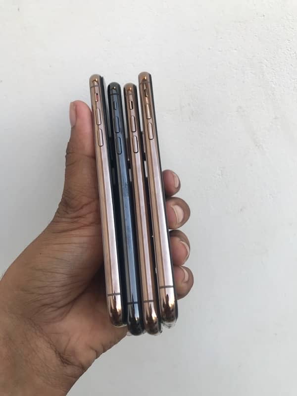 iPhone XS 64gb contact 0/3/1/5/0/2/8/6/5/5/2 4