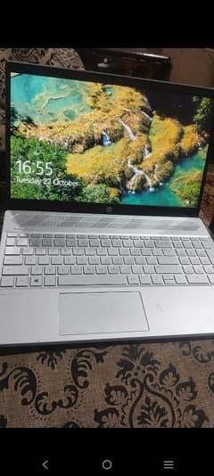 rayzon 3 HP laptop  4/128 outcalss condition