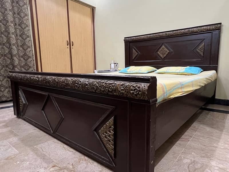 king Size Bed With Mattress 2