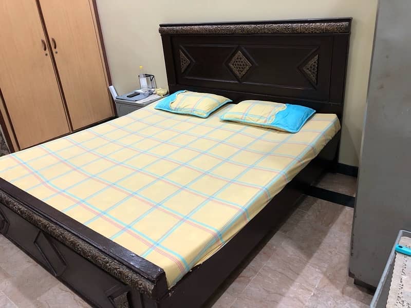 king Size Bed With Mattress 3