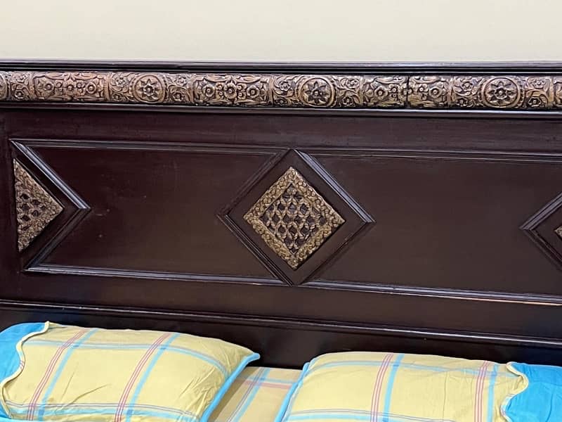 king Size Bed With Mattress 6