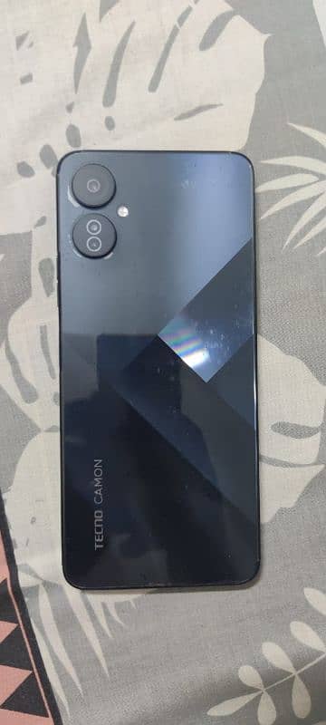 Tecno Camon 19 Neo 0