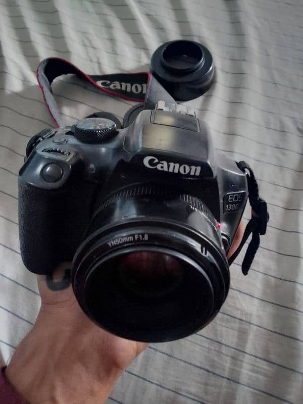 canon camera singal 50 mm lance 1300D. 03193301384 1