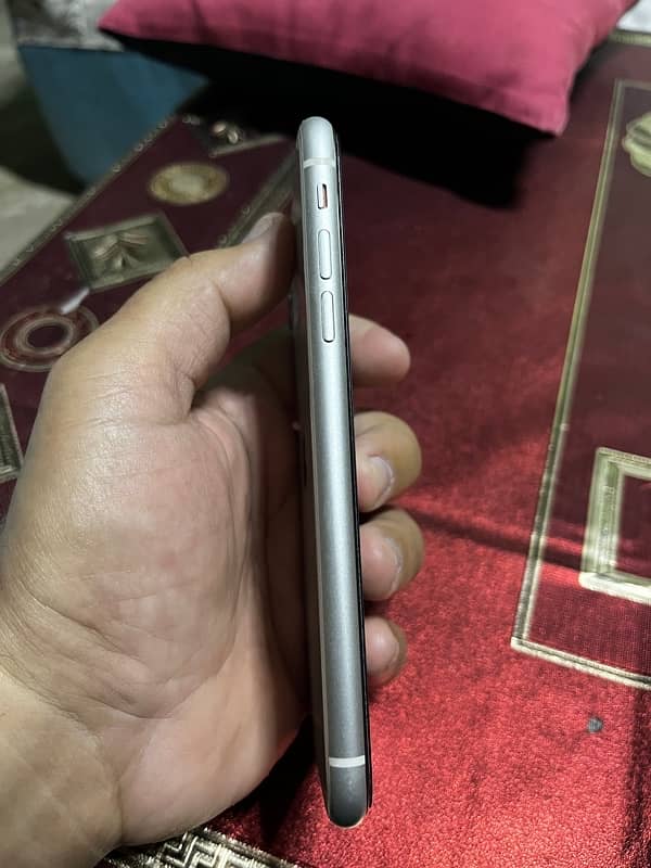 Iphone 11 3