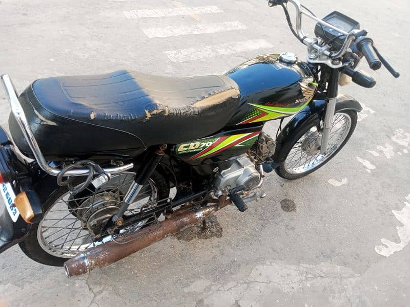 Honda 70 Black Original Condition 3