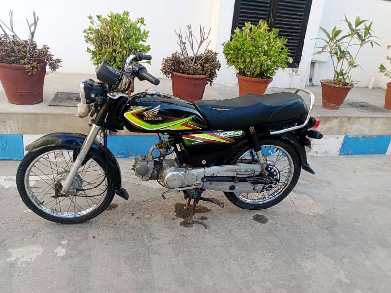 Honda 70 Black Original Condition 5