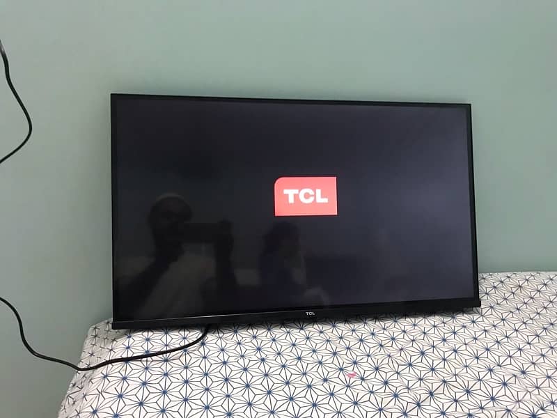 TCL Android 32 inches like new 1