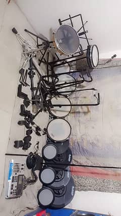 Electronic drum set