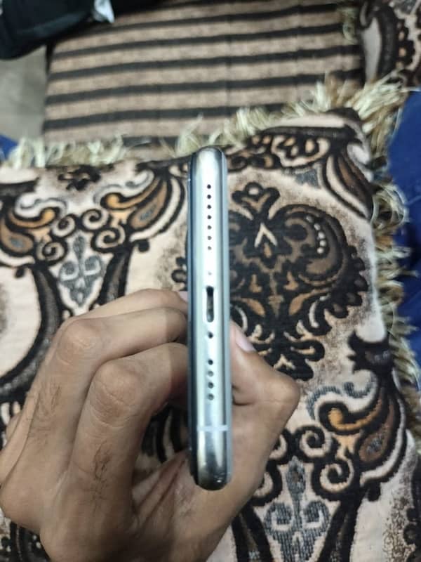 iphone xs max PTA approve 4