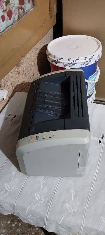 Hp Laser jet 1010 2