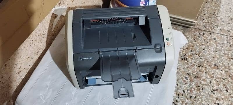 Hp Laser jet 1010 5