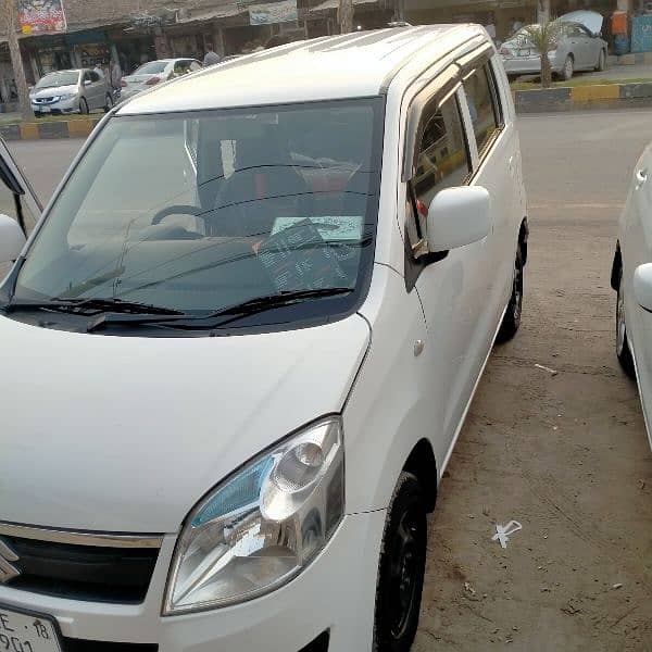 Suzuki Wagon R 2017 1