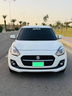 SUZUKI SWIFT GLX 2023. . . . .