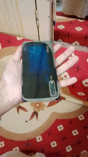 vivo s1 6 128 gb 10by 10 condition 7