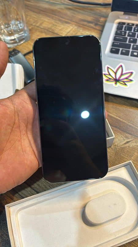 Google pixel 9 pro xl 256 gb non active just box open 3