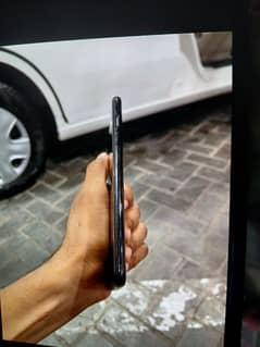 one plus 6T 8/128GB