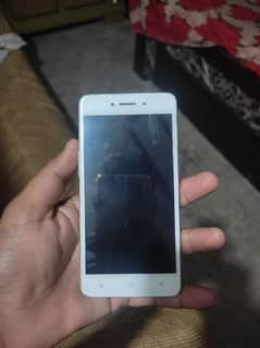 OPPO A37