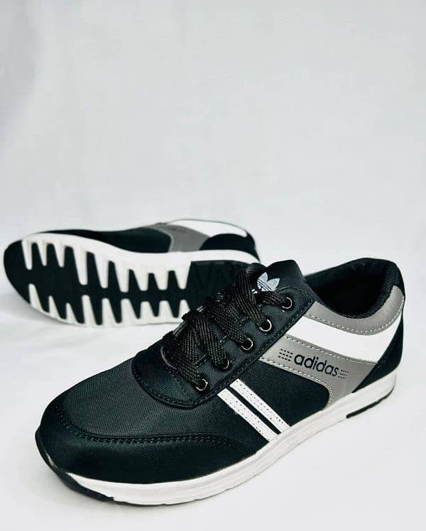 Men's comfortable sports shoes in beautiful verity 12