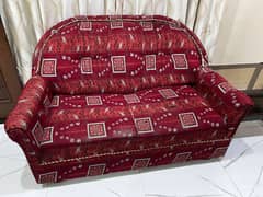 6 seeter sofa all ok for sitting koi masla nhi hai 6 seeter hai