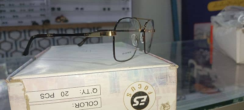 Original Cartier branded glasses light weight comfortable and reliable 1