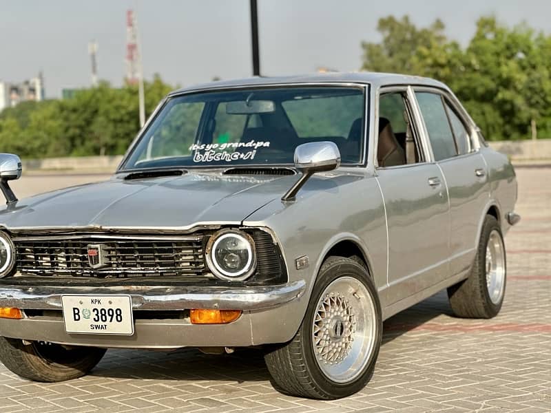 Toyota Corolla XE 1974 3