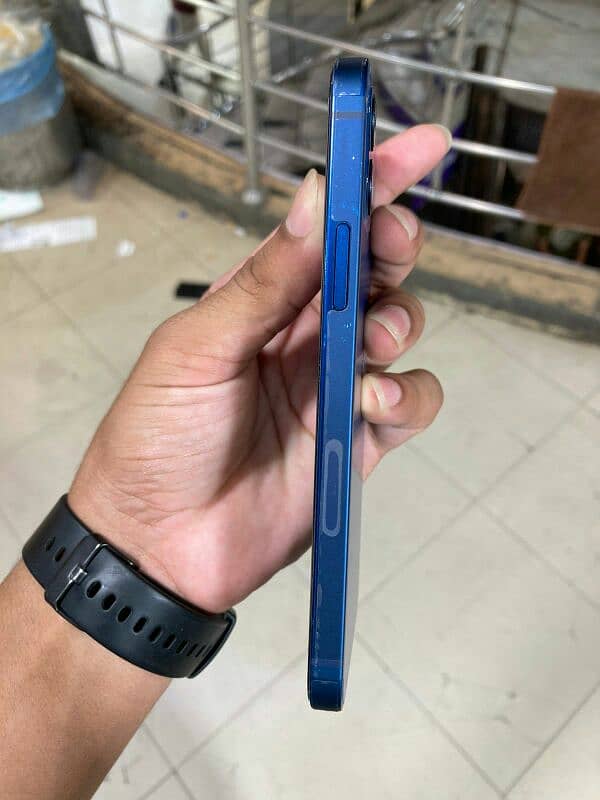 IPhone 12 128gb 10/10 Condition 1