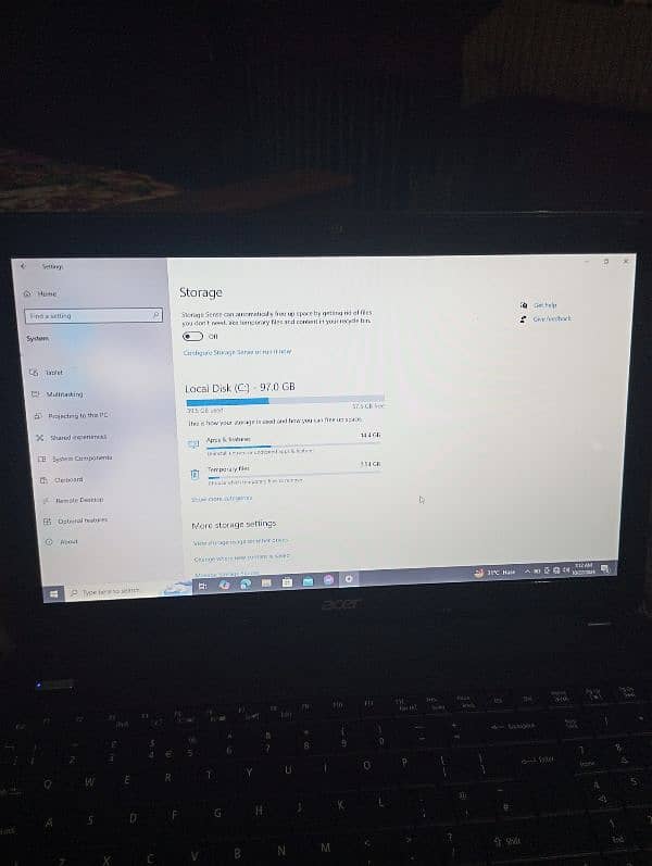 Acer laptop 10by10 condition4GB. 500GB. 3gernation. cori5 3