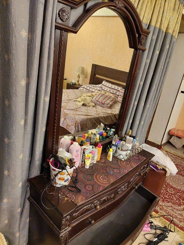 wooden dressing table 5