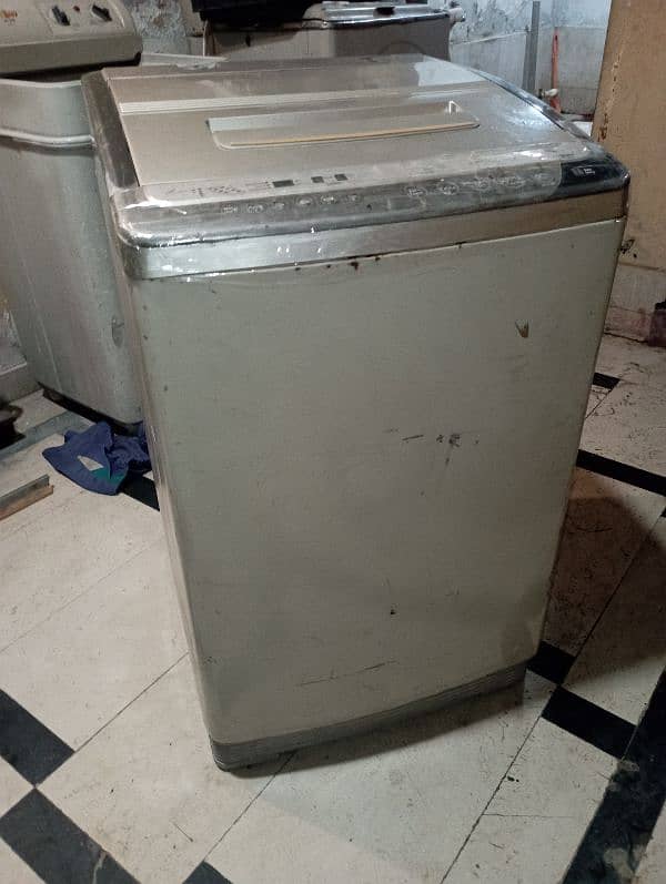 Dawlance Fully Automatic Washing machine 0