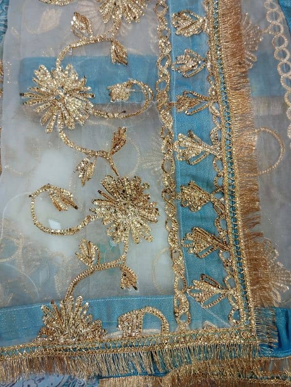 3 piece Lahnga white & gold combination with jewellery 10