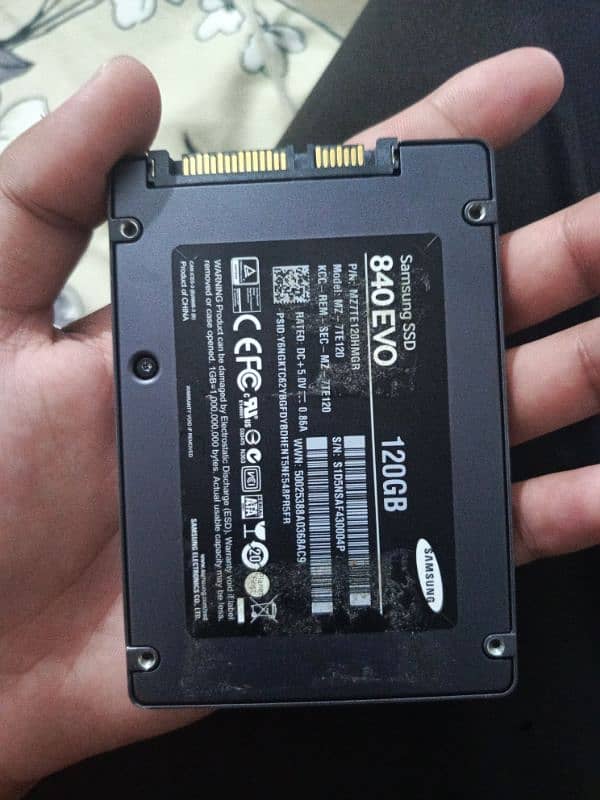 SSD FOR SALE 120 GB 1