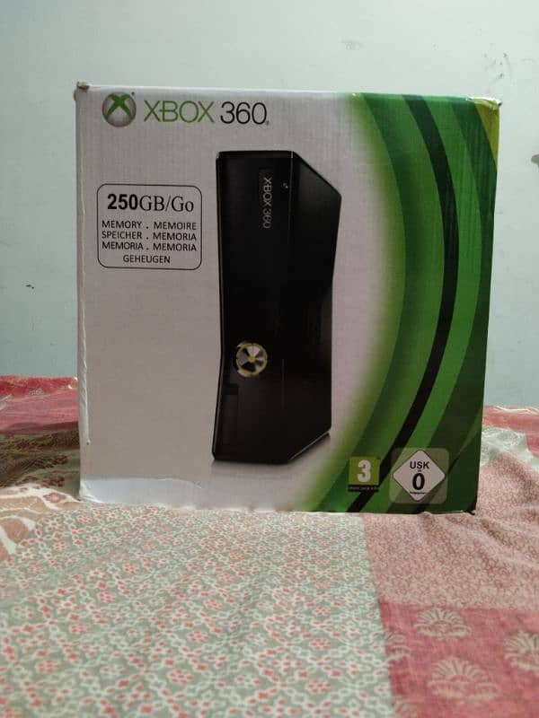 XBOX 360 SLIM 3