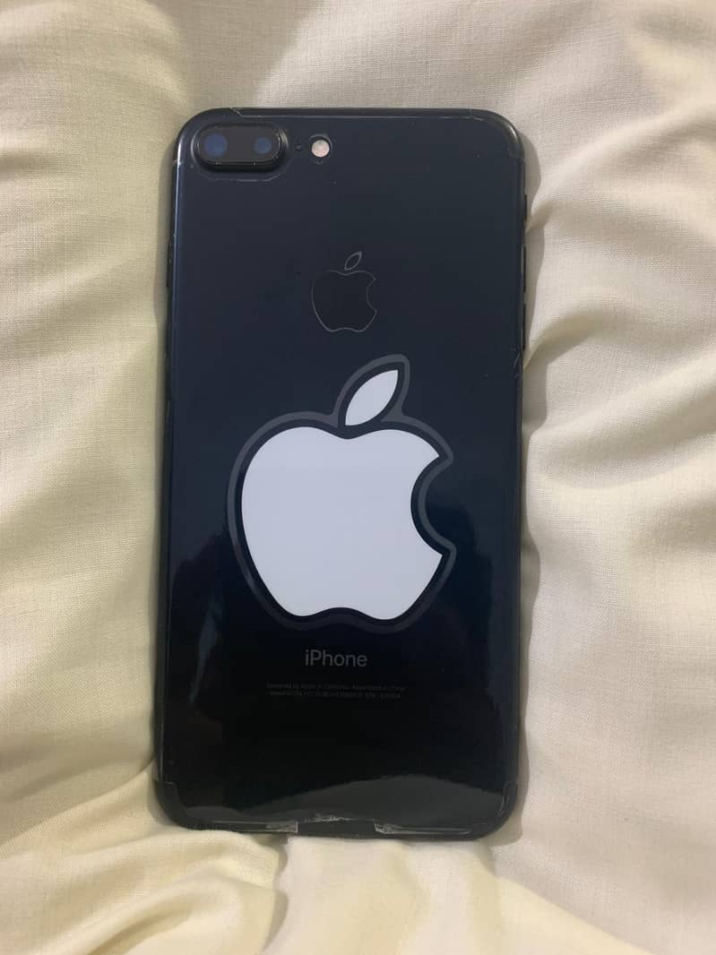 iPhone 7 Plus - 128GB (Black) in Excellent Condition - Rs 40,000 4