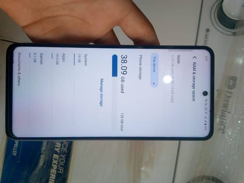 vivo y 36 5G black colour ( with original box or charger) 7