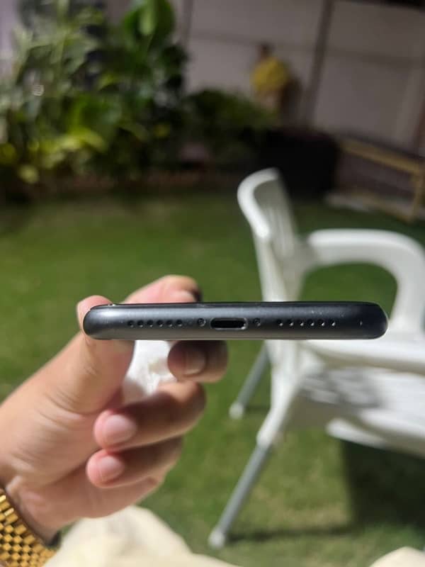 iphone 11 PTA approved 0