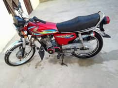 Honda bike 125 cc03266809651 agent for sale model 2018