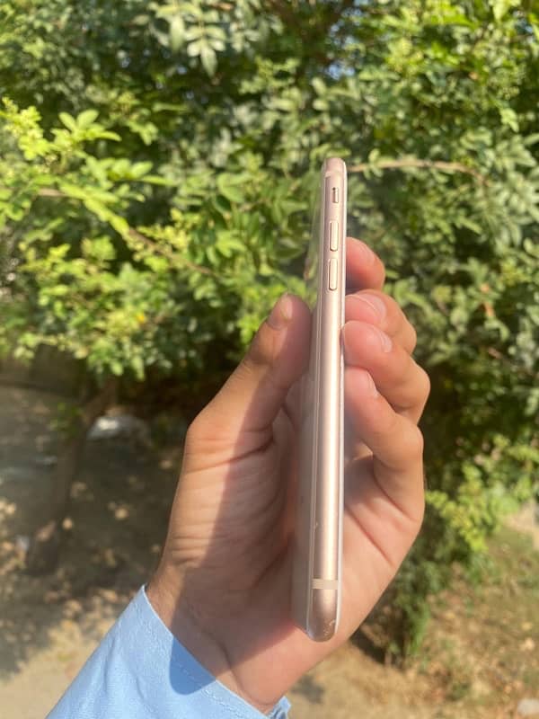 iPhone 8 256gb non pta 4