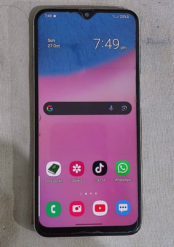 Samsung Galaxy A30s 1