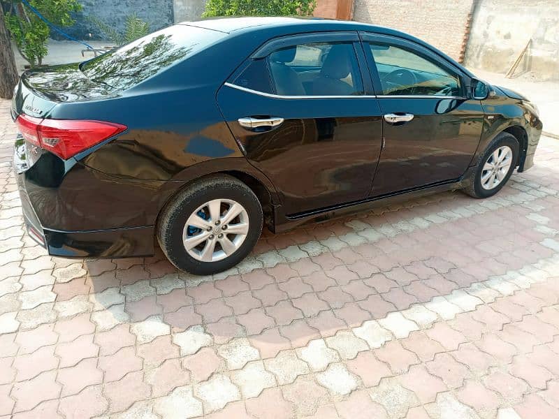 Toyota Corolla GLI 2015 3