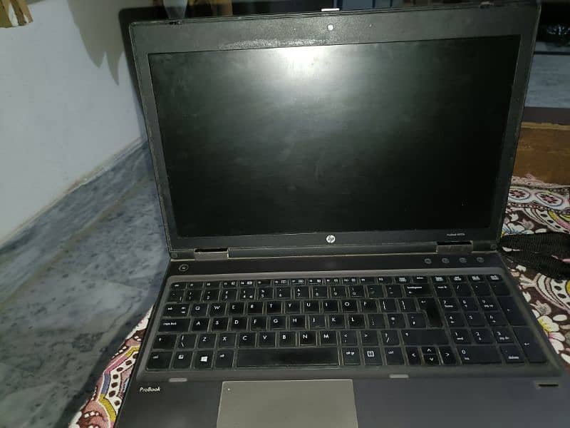 HP Laptop SSD 256GB Ram 4GB 1